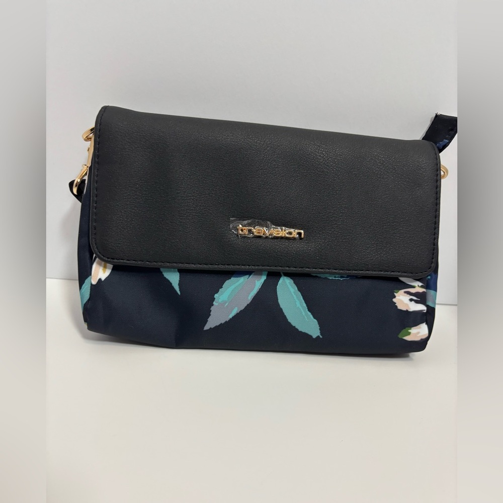 Travelon This is a Anti-Theft Addison Convertible Belt Bag in Midnight Floral. - Picture 4 of 11